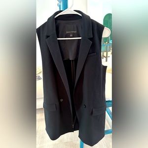 Banana Republic Vest - Size 4